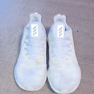 Adidas AlphaBoost